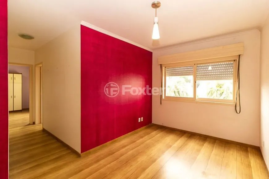 Foto 1 de Apartamento com 2 Quartos à venda, 57m² em Vila Cachoeirinha, Cachoeirinha