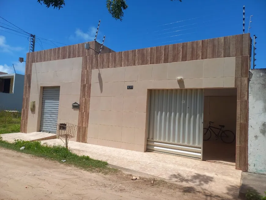 Foto 1 de Casa com 4 Quartos à venda, 200m² em Aruana, Aracaju