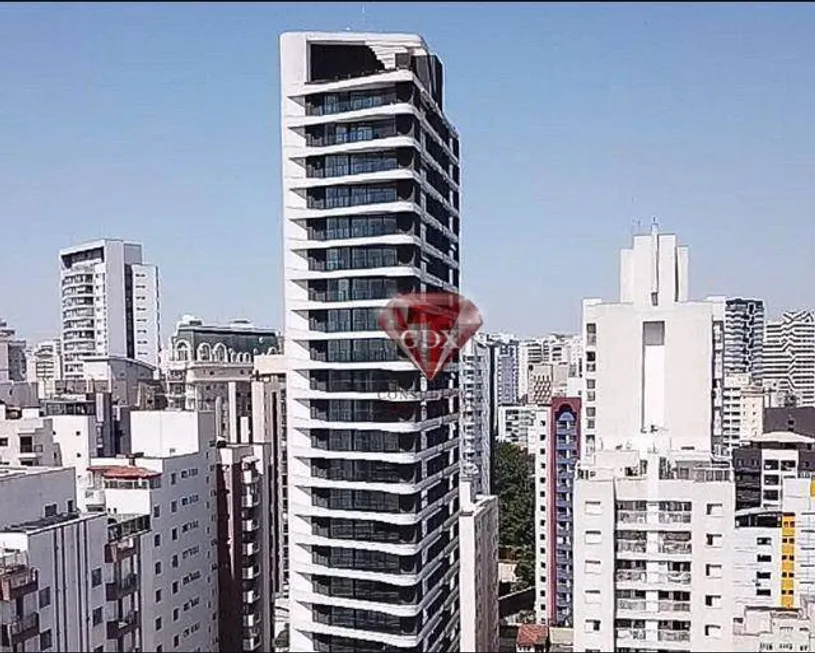 Foto 1 de Apartamento com 3 Quartos à venda, 153m² em Vila Olímpia, São Paulo