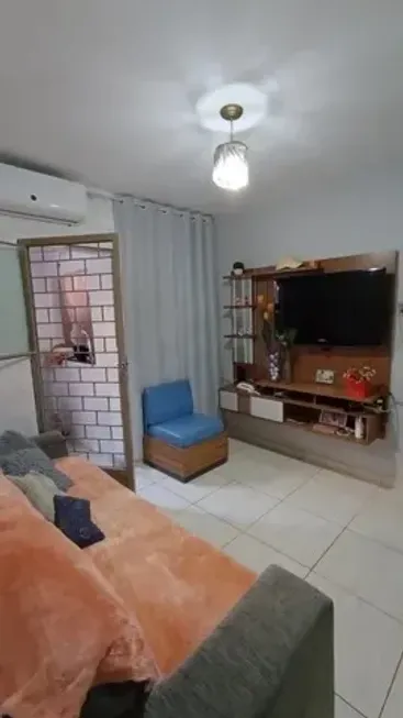 Foto 1 de Casa com 2 Quartos para venda ou aluguel, 60m² em Ribeira, Salvador