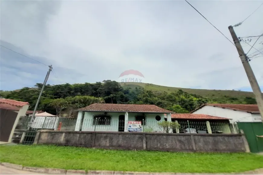 Foto 1 de Casa com 3 Quartos à venda, 1080m² em Centro, Matias Barbosa