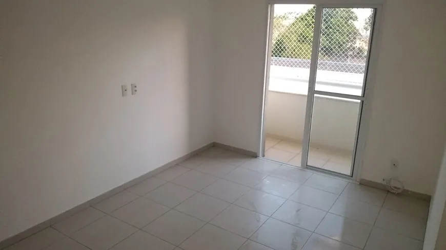 Foto 1 de Apartamento com 2 Quartos à venda, 65m² em Parque São Luís, Taubaté