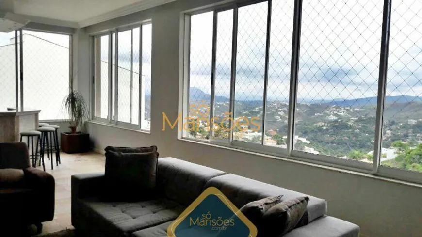 Foto 1 de Casa com 3 Quartos à venda, 365m² em Vila Castela , Nova Lima