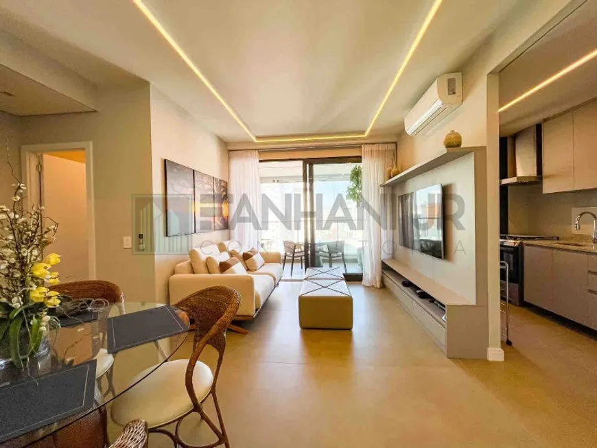 Foto 1 de Apartamento com 2 Quartos para alugar, 92m² em Jardins, São Paulo