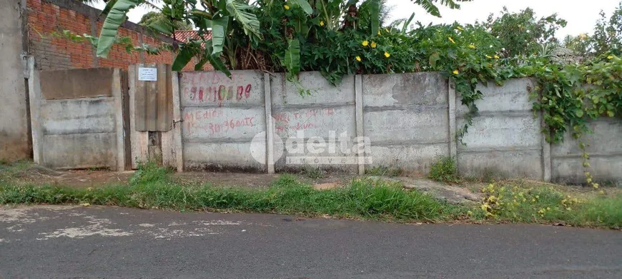 Foto 1 de Lote/Terreno à venda, 360m² em Aclimacao, Uberlândia