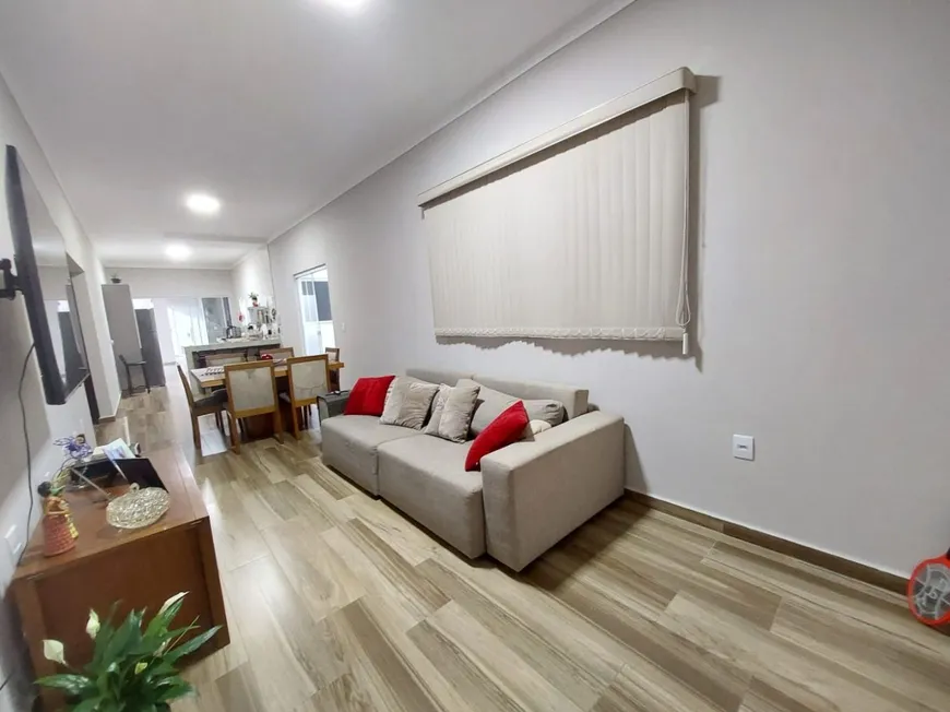 Foto 1 de Casa com 3 Quartos à venda, 220m² em Pampulha, Uberlândia