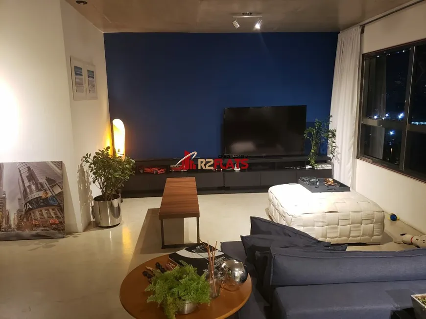 Foto 1 de Flat com 1 Quarto para alugar, 70m² em Brooklin, São Paulo