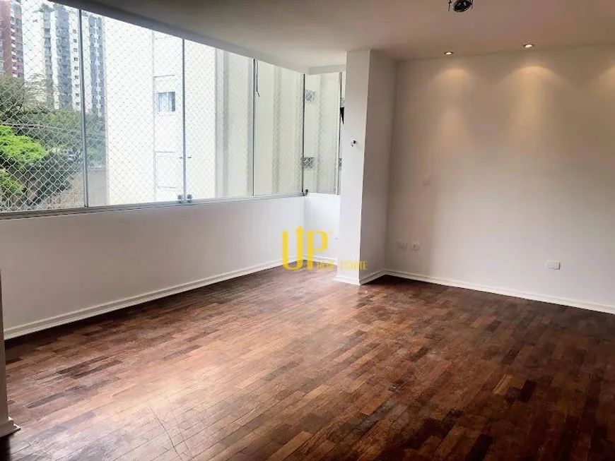 Foto 1 de Apartamento com 4 Quartos para alugar, 205m² em Vila Nova Conceição, São Paulo