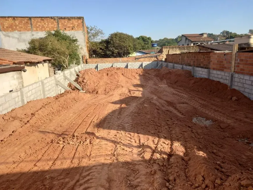 Foto 1 de Lote/Terreno à venda, 250m² em Setor Sao Jose, Goiânia