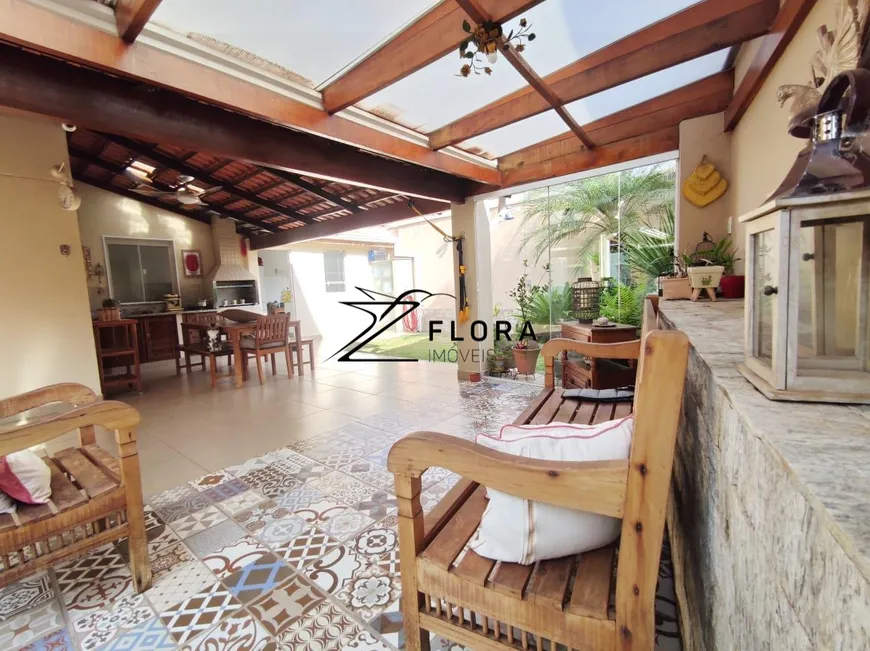 Foto 1 de Casa de Condomínio com 3 Quartos à venda, 140m² em Parque Villa Flores, Sumaré