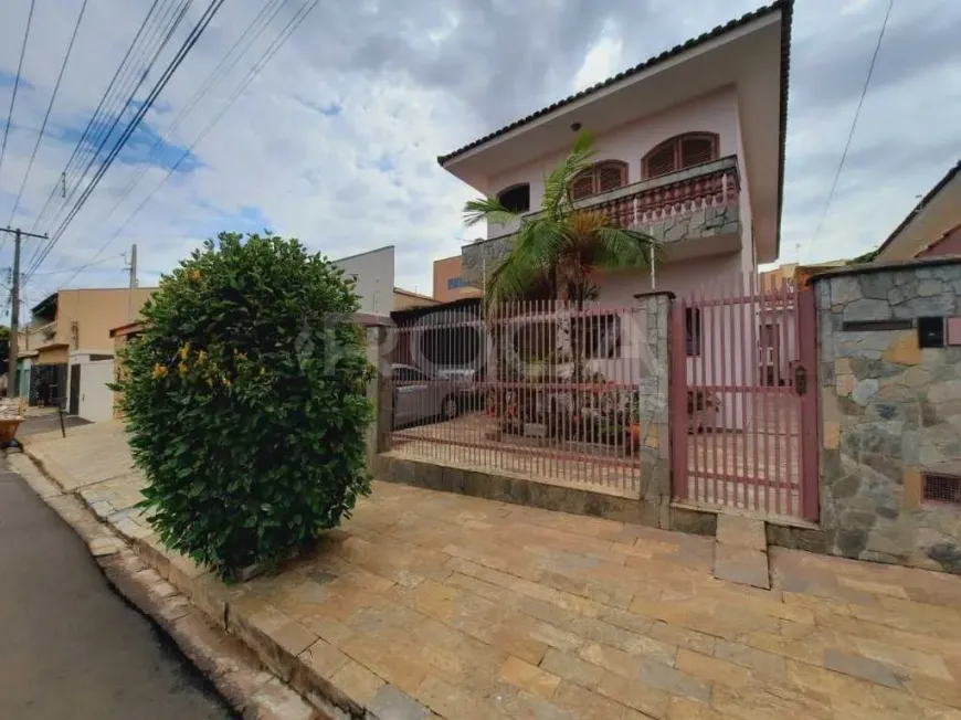 Foto 1 de Casa com 3 Quartos à venda, 202m² em Vila Carmem, São Carlos