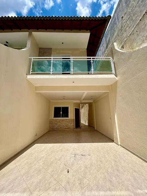 Foto 1 de Sobrado com 3 Quartos à venda, 130m² em Vila Yolanda, Osasco