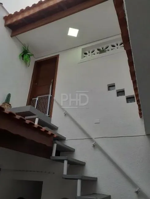 Foto 1 de Sobrado com 1 Quarto à venda, 180m² em Vila Palmares, Santo André