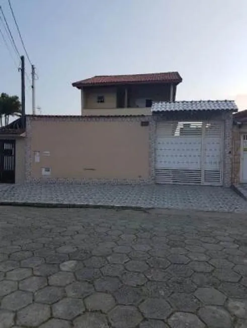 Foto 1 de Casa com 5 Quartos à venda, 235m² em Maracanã, Praia Grande