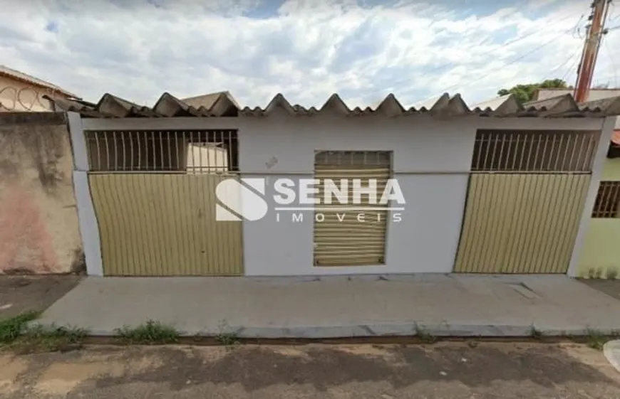 Foto 1 de Casa com 4 Quartos à venda, 176m² em Luizote de Freitas, Uberlândia