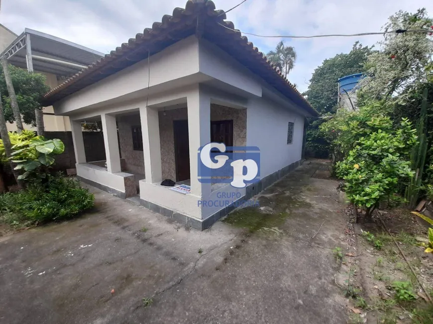 Foto 1 de Casa com 2 Quartos para venda ou aluguel, 70m² em Laranjal, São Gonçalo