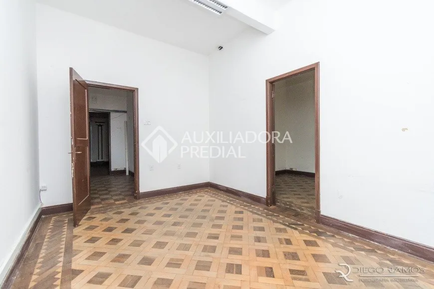 Foto 1 de Sala Comercial para alugar, 84m² em Centro Histórico, Porto Alegre