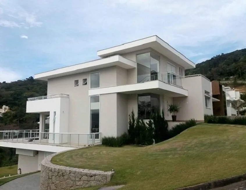 Foto 1 de Casa de Condomínio com 4 Quartos à venda, 530m² em Córrego Grande, Florianópolis