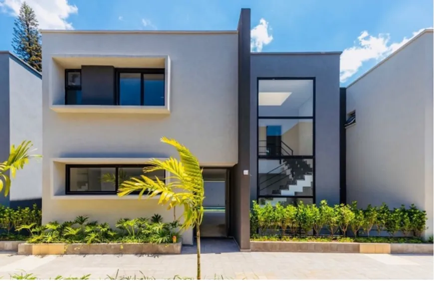 Foto 1 de Casa com 4 Quartos à venda, 401m² em Campo Belo, São Paulo