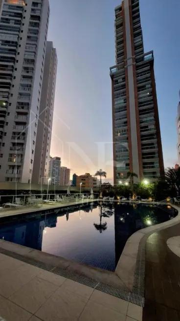 Foto 1 de Apartamento com 3 Quartos à venda, 125m² em Ponta da Praia, Santos