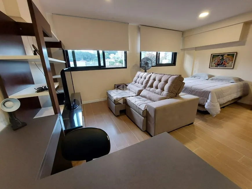 Foto 1 de Apartamento com 1 Quarto à venda, 41m² em Auxiliadora, Porto Alegre