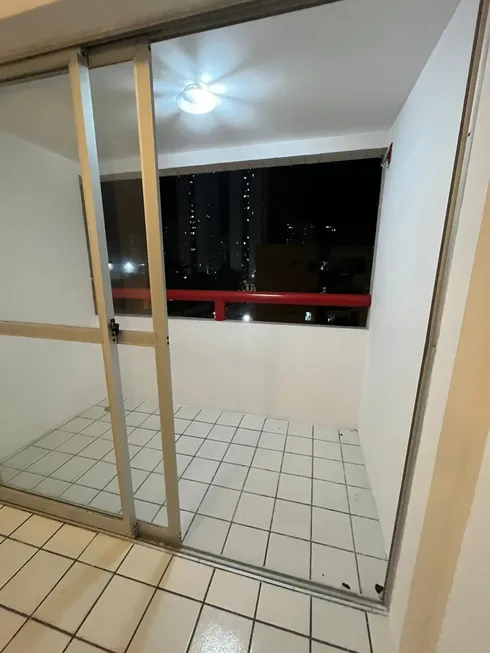 Foto 1 de Apartamento com 3 Quartos à venda, 72m² em Candeias, Jaboatão dos Guararapes