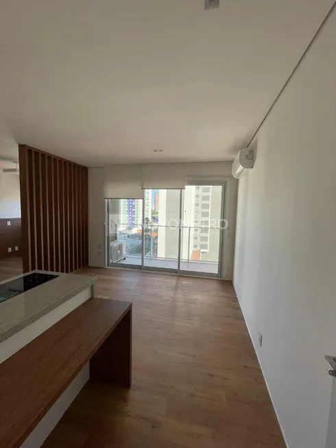 Foto 1 de Apartamento com 1 Quarto para venda ou aluguel, 38m² em Cambuí, Campinas