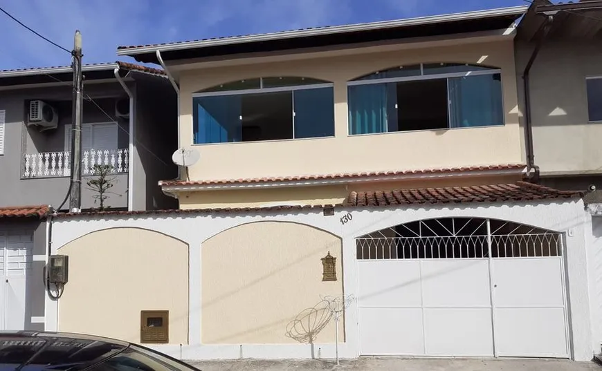 Foto 1 de Casa com 3 Quartos à venda, 180m² em Campo Grande, Rio de Janeiro