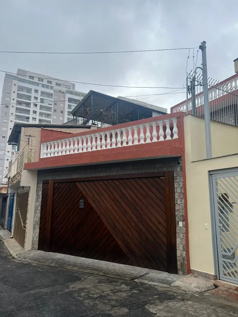 Foto 1 de Sobrado com 2 Quartos à venda, 130m² em Ferreira, São Paulo