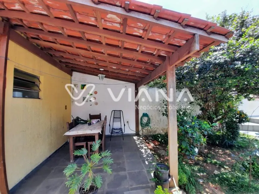 Foto 1 de Casa com 2 Quartos à venda, 180m² em Santa Maria, São Caetano do Sul