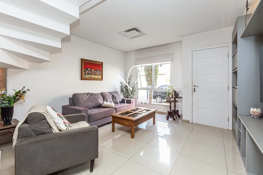 Foto 1 de Casa de Condomínio com 3 Quartos à venda, 160m² em São Lourenço, Curitiba