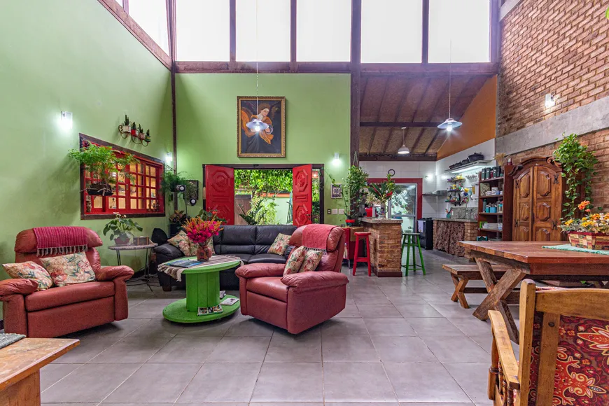 Foto 1 de Casa de Condomínio com 4 Quartos à venda, 250m² em Vargem Grande, Rio de Janeiro
