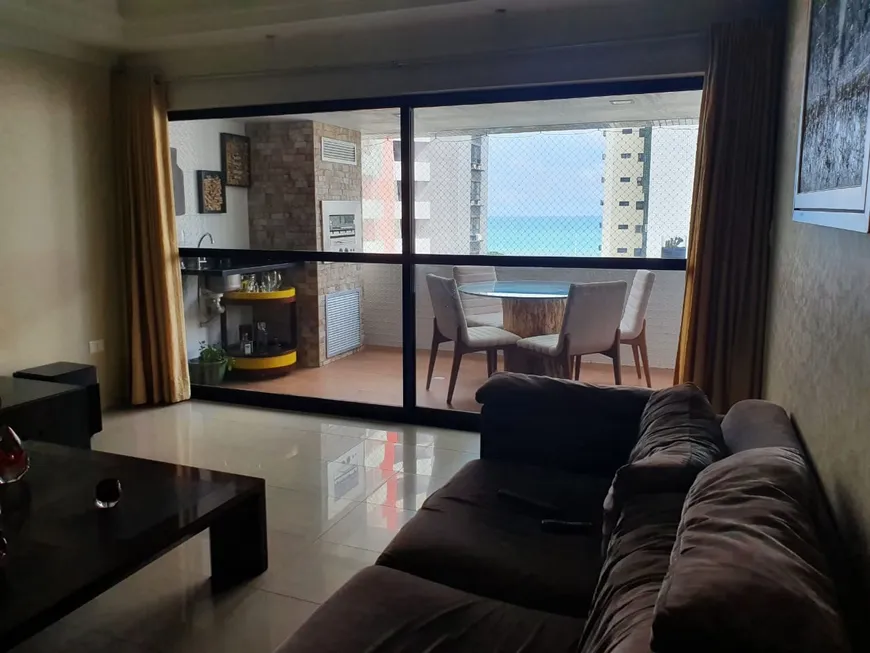 Foto 1 de Apartamento com 3 Quartos à venda, 150m² em Boa Viagem, Recife