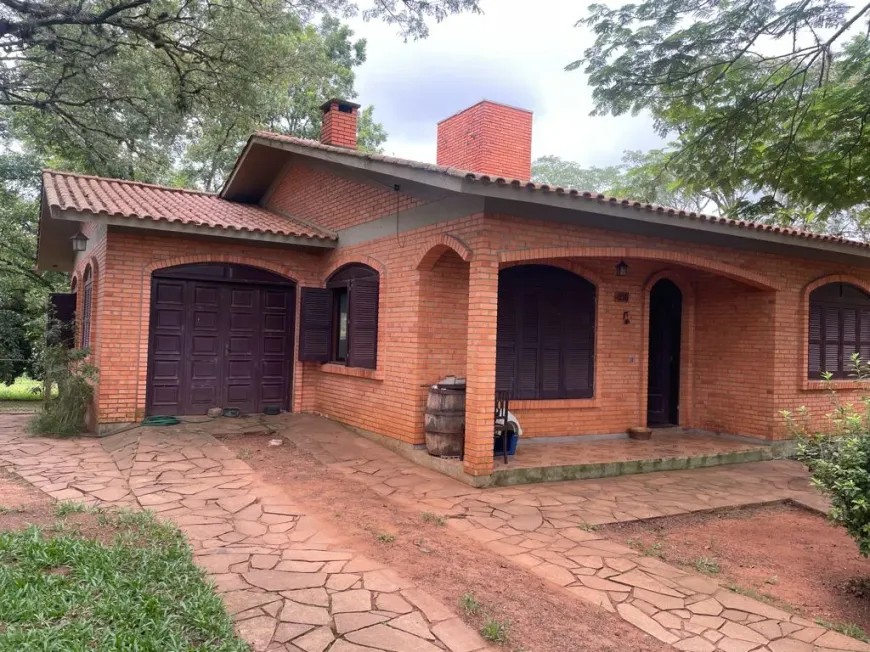 Foto 1 de Fazenda/Sítio com 3 Quartos à venda, 280m² em Loteamento Rural Palermo, Gravataí