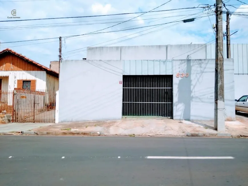 Foto 1 de Galpão/Depósito/Armazém à venda, 280m² em Vila Matarazzo, Londrina