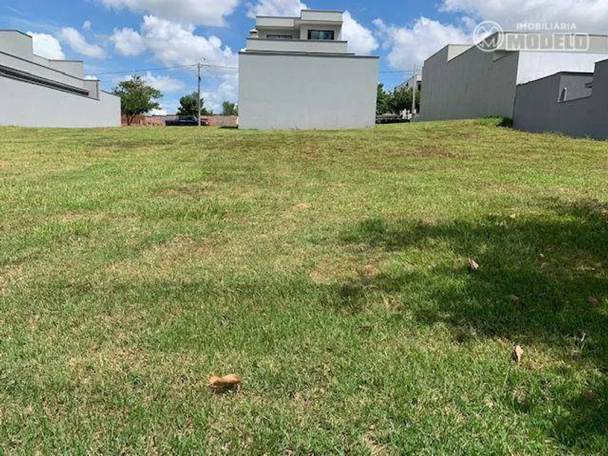 Foto 1 de Lote/Terreno à venda, 200m² em Água Branca, Piracicaba