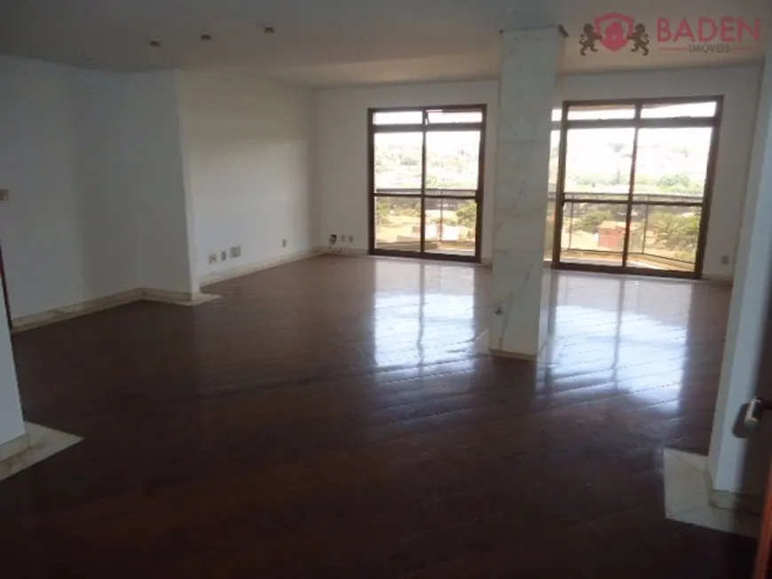 Foto 1 de Apartamento com 3 Quartos à venda, 208m² em Vila Lemos, Campinas