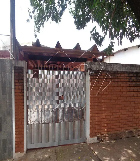 Foto 1 de Casa com 3 Quartos à venda, 152m² em Jardim Martinez, Araraquara