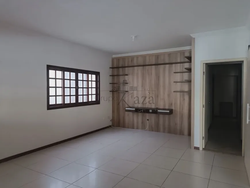 Foto 1 de Casa de Condomínio com 3 Quartos para alugar, 156m² em Urbanova I, São José dos Campos