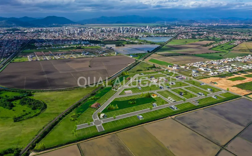 Foto 1 de Lote/Terreno à venda, 260m² em Congonhas, Tubarão