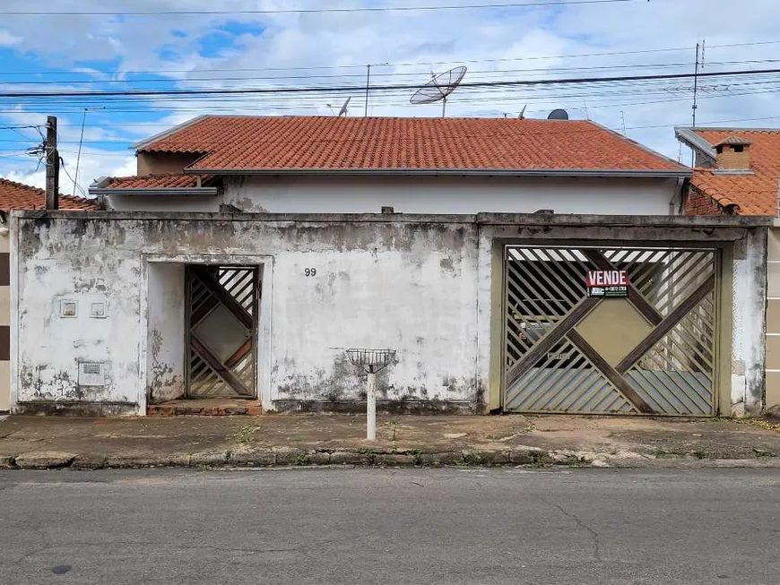 Foto 1 de Casa com 6 Quartos à venda, 200m² em Parque Residencial Rosamelia, Cosmópolis