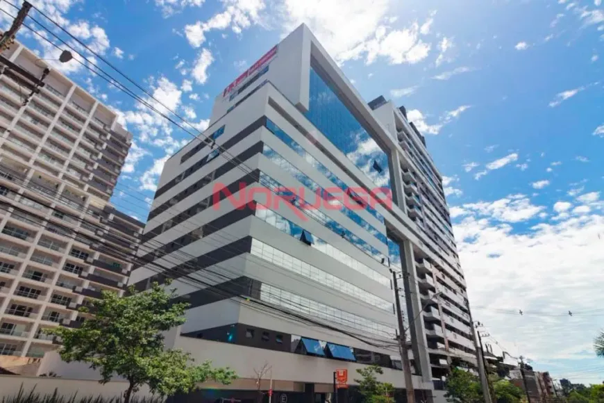 Foto 1 de Sala Comercial para alugar, 47m² em Vila Izabel, Curitiba