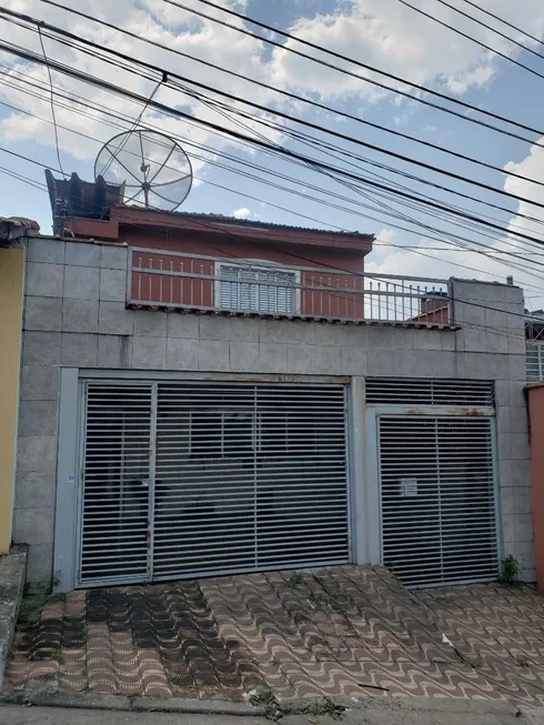 Foto 1 de Sobrado com 3 Quartos à venda, 200m² em Santana, São Paulo