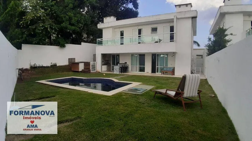 Foto 1 de Casa de Condomínio com 3 Quartos à venda, 255m² em Granja Viana, Carapicuíba