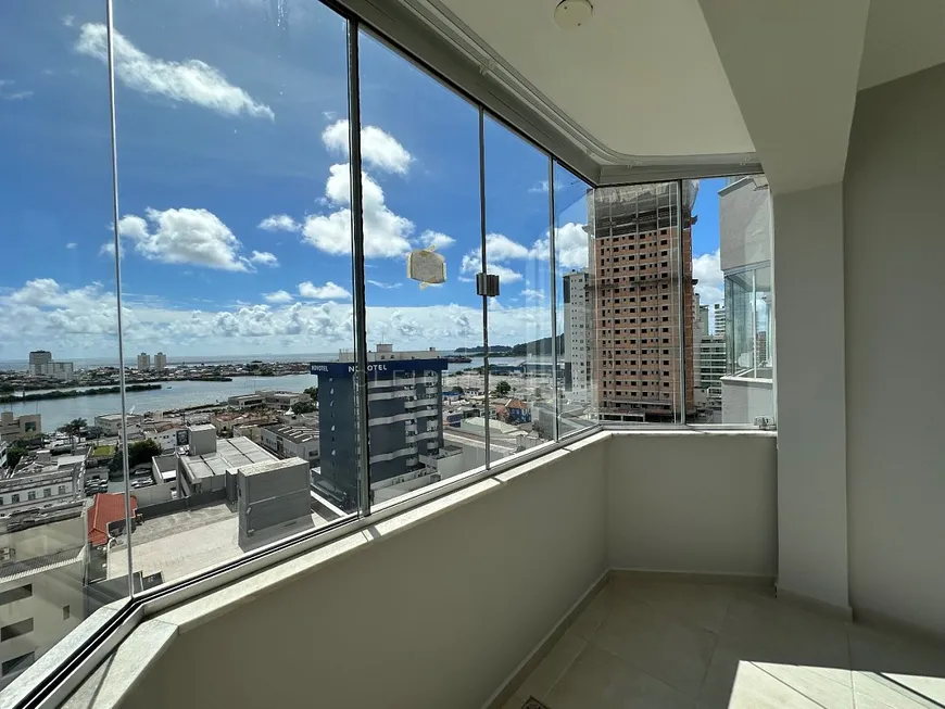 Foto 1 de Apartamento com 3 Quartos à venda, 141m² em Centro, Itajaí