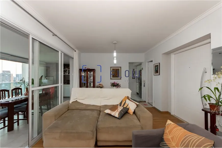 Foto 1 de Apartamento com 3 Quartos à venda, 107m² em Vila Lucia Elvira, São Paulo
