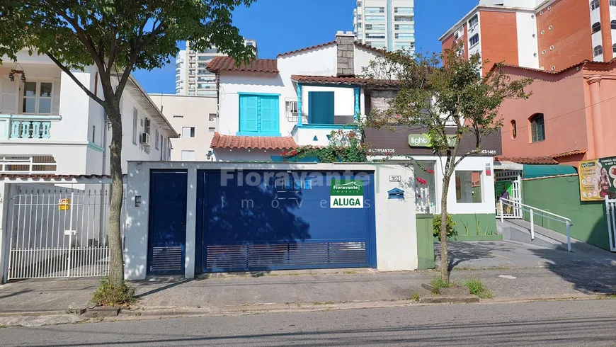 Foto 1 de Sobrado com 4 Quartos para alugar, 188m² em Boqueirão, Santos