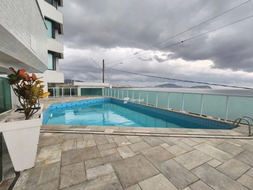 Foto 1 de Apartamento com 4 Quartos para venda ou aluguel, 230m² em Pitangueiras, Guarujá