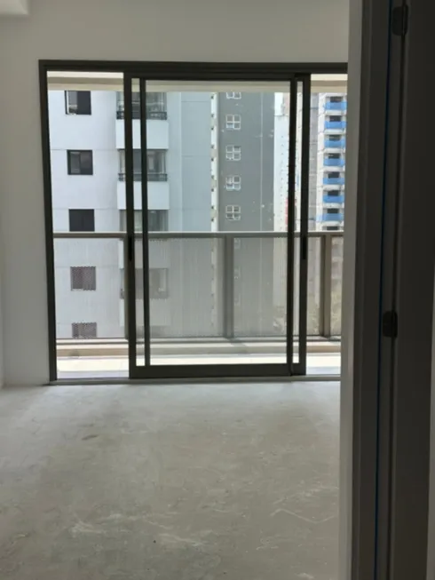 Foto 1 de Kitnet com 1 Quarto à venda, 27m² em Moema, São Paulo