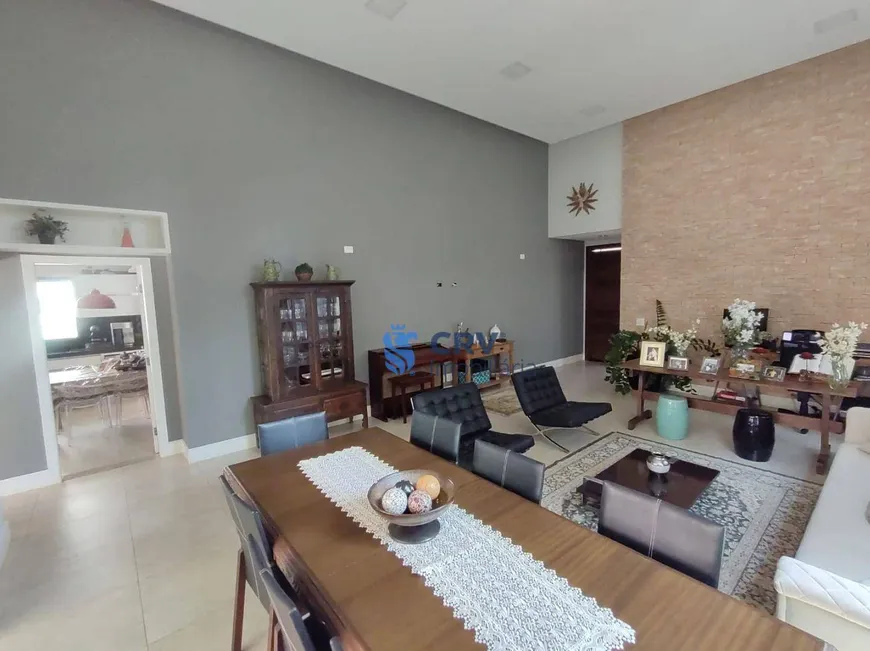 Foto 1 de Casa de Condomínio com 3 Quartos à venda, 257m² em Gleba Palhano, Londrina